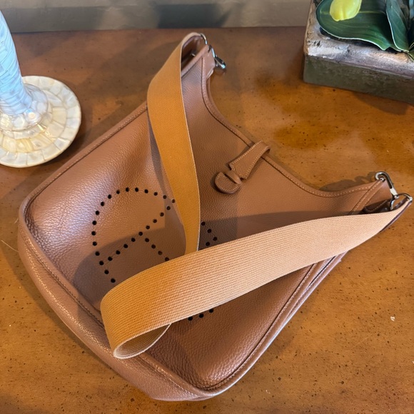 Hermes Shoulder Bag Evelyne ll GM Taurillon Clemence - Picture 6 of 12